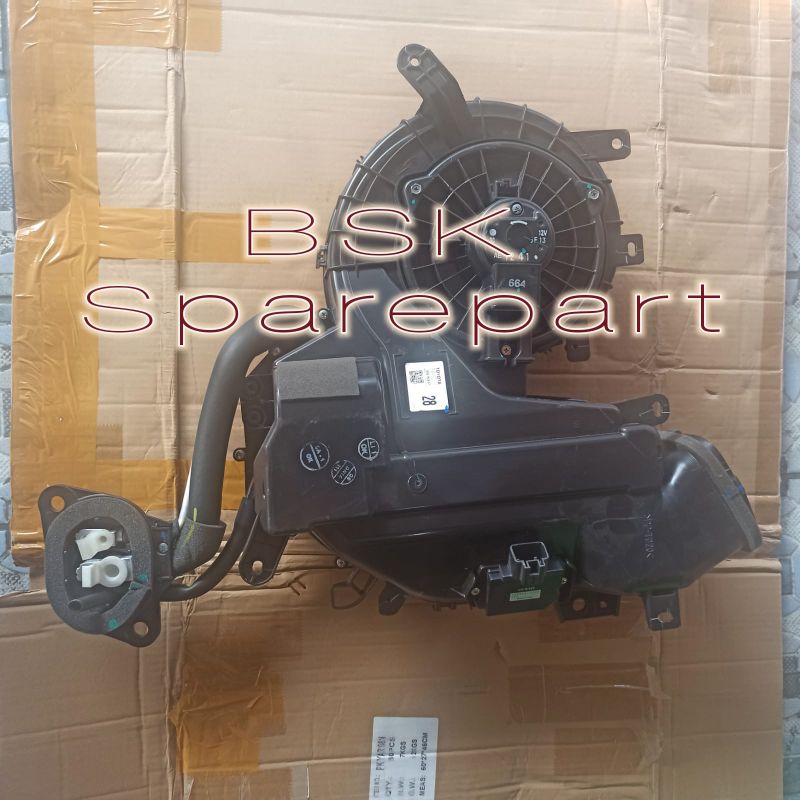 Jual Cooling Unit Assy Blower Belakang Toyota Innova Reborn - Fortuner ...