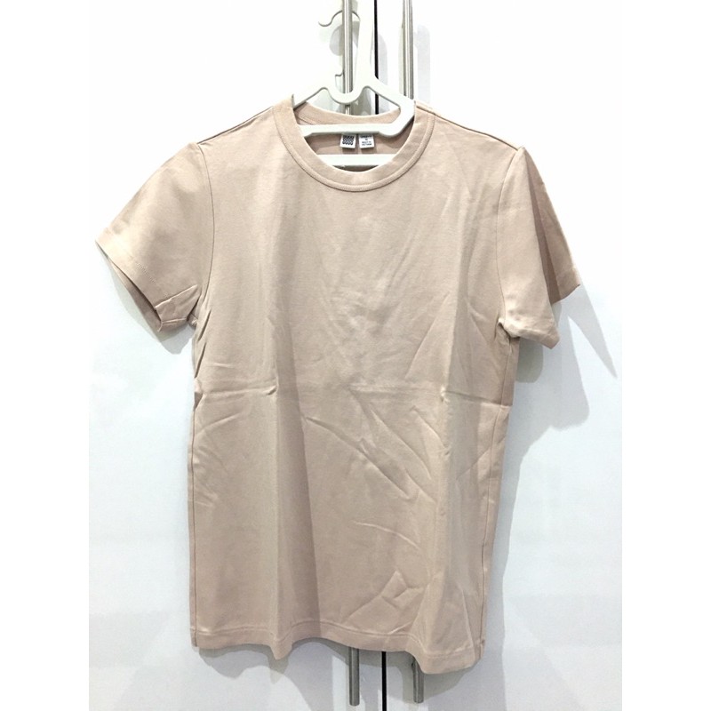 pakaian atasan kaos UNIQLO Peach T-shirt