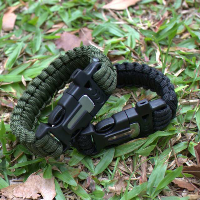 Jual Paracord Survival Bracelet with Magnesium Flint Fire Starter