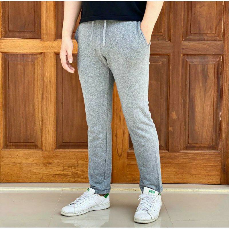 Celana jogger uniqlo deals