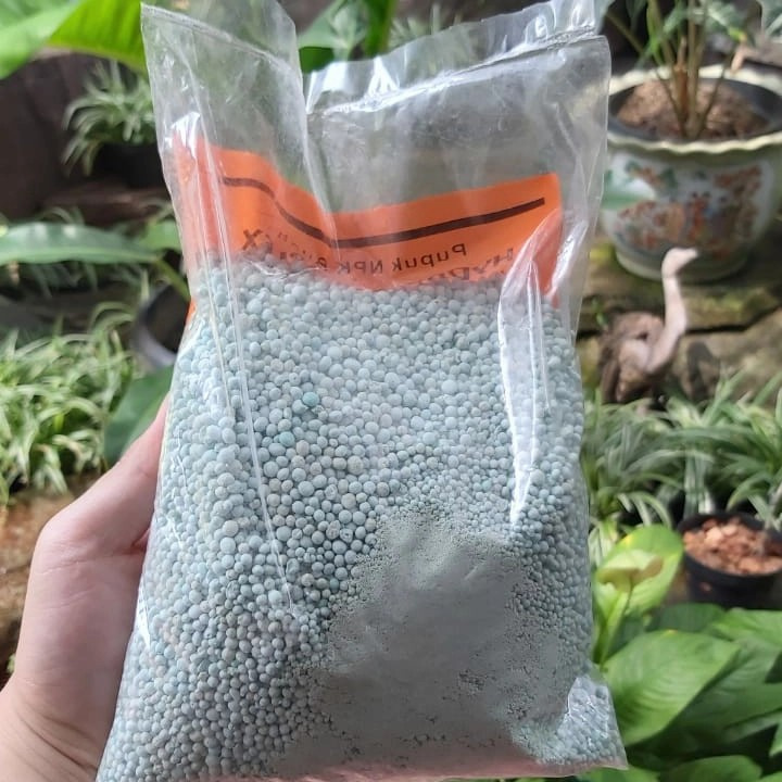 Jual Pupuk NPK Buah Hydro Complex 1kg | Meningkatkan Kualitas Hasil ...
