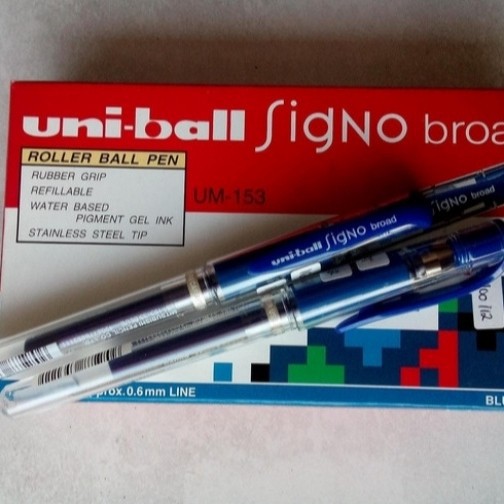 Stylos Uni-ball Signo Broad UM-153 - Encre Liquide Bleue - Pointe 0.6mm - Lot De 12
