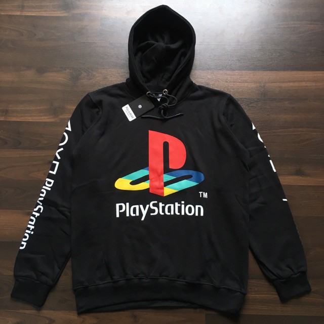 Pull and bear playstation 2024 hoodie