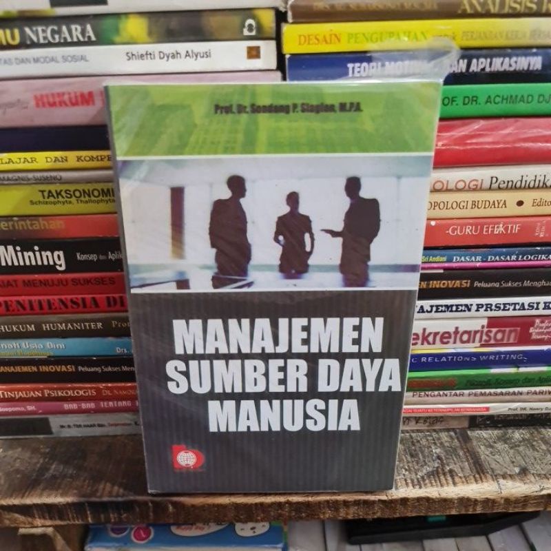 Jual Manajemen Sumber Daya Manusia By Prof Dr Sondang P Siagian ...