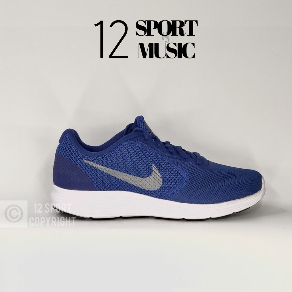 Harga sepatu nike outlet revolution 3