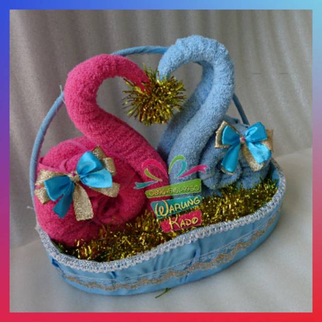 HANTARAN HANDUK COUPLE BENTUK LOVE - PINK BIRU