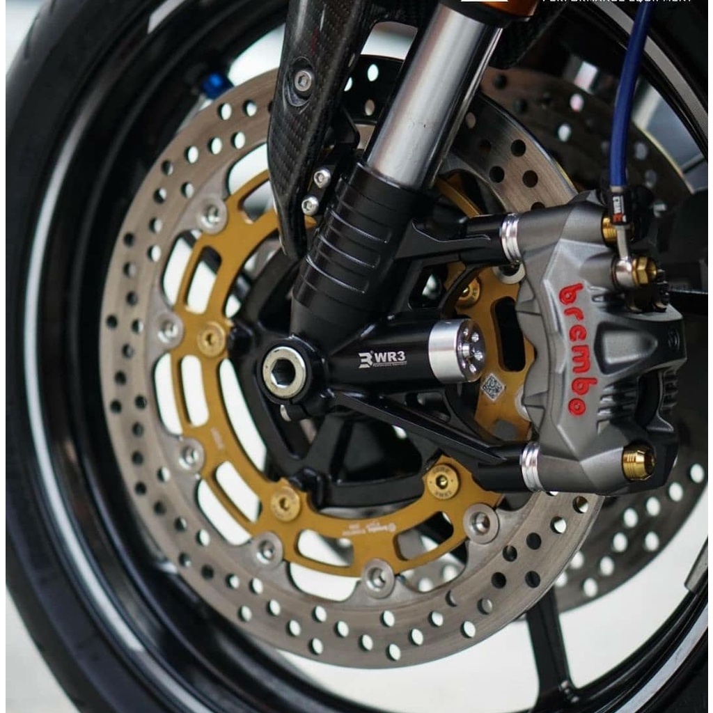 WR3 ダブルアールスリー フロントフォークボトム 入数：右側のみ