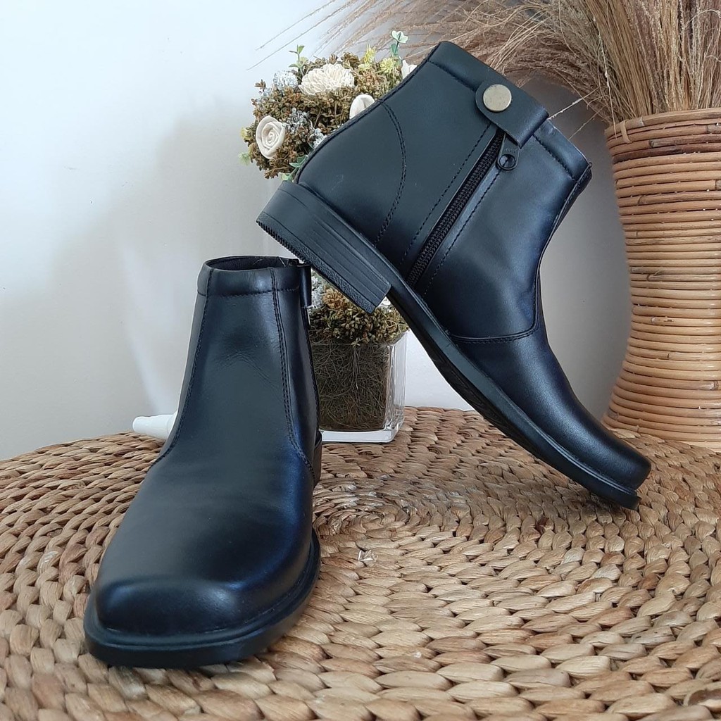 Brodo chelsea outlet boots