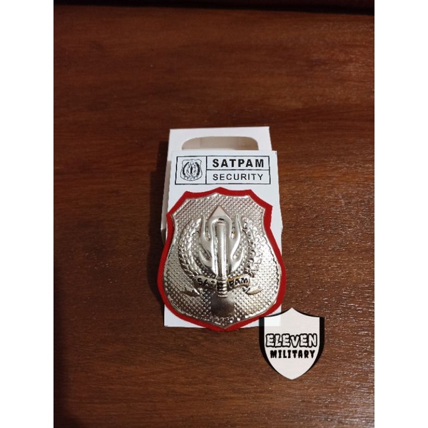 Jual TANDA PIN KEWENANGAN SATPAM TERBARU WARNA PUTIH | Shopee Indonesia