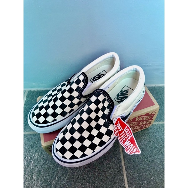 Vans slip clearance on checkerboard global