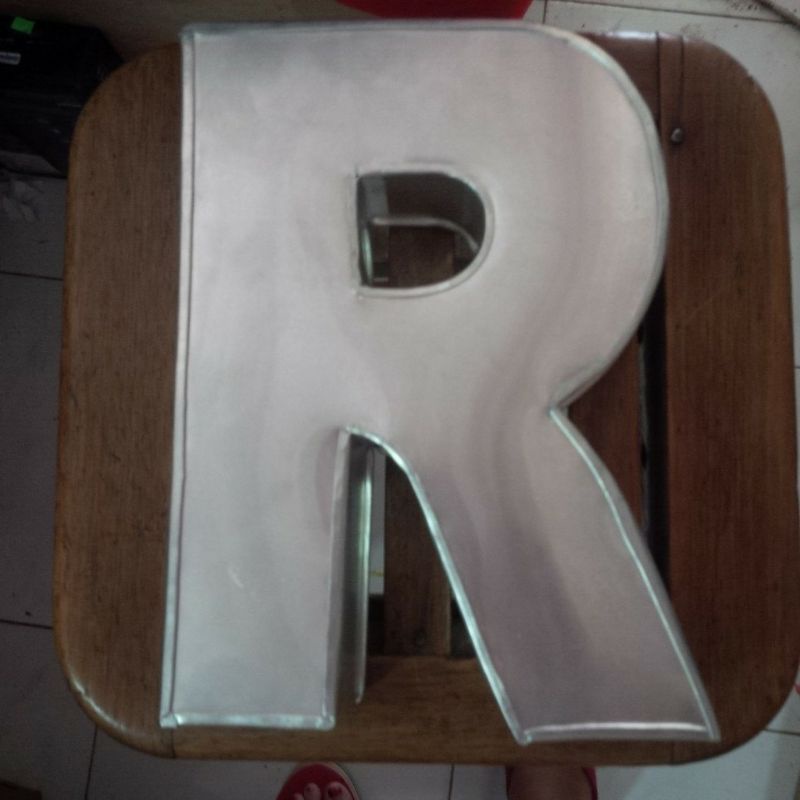 Jual oyang karakter huruf r besar ukuran 24 lebar 18 dan tinggi 5 cm ...