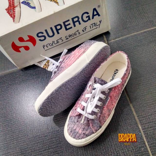 sepatu superga original