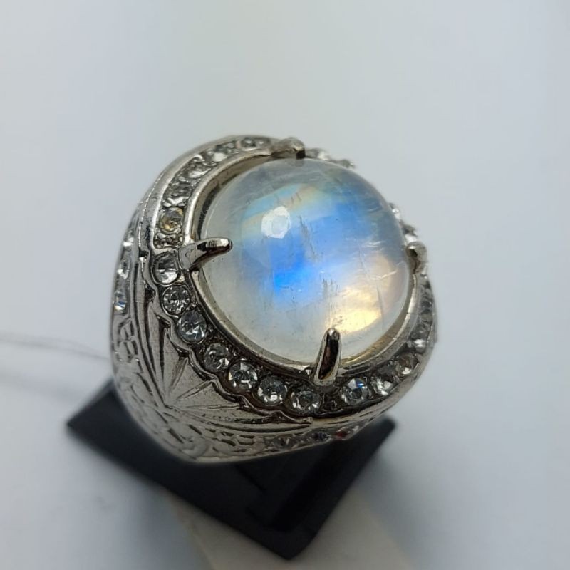 Jual CINCIN / EMBAN / RING BATU BIDURI BULAN INDIA NATURAL | Shopee ...