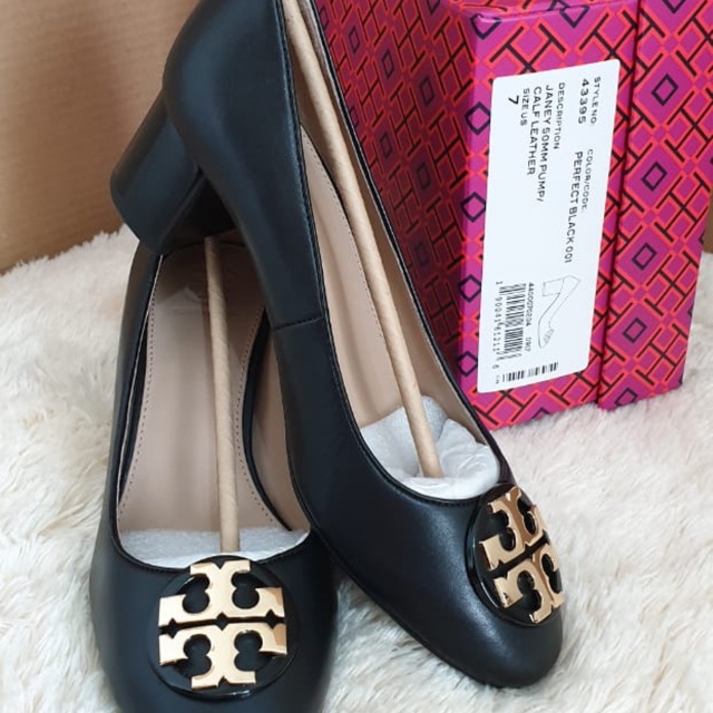 Sepatu tory burch janey pump black 50 mm