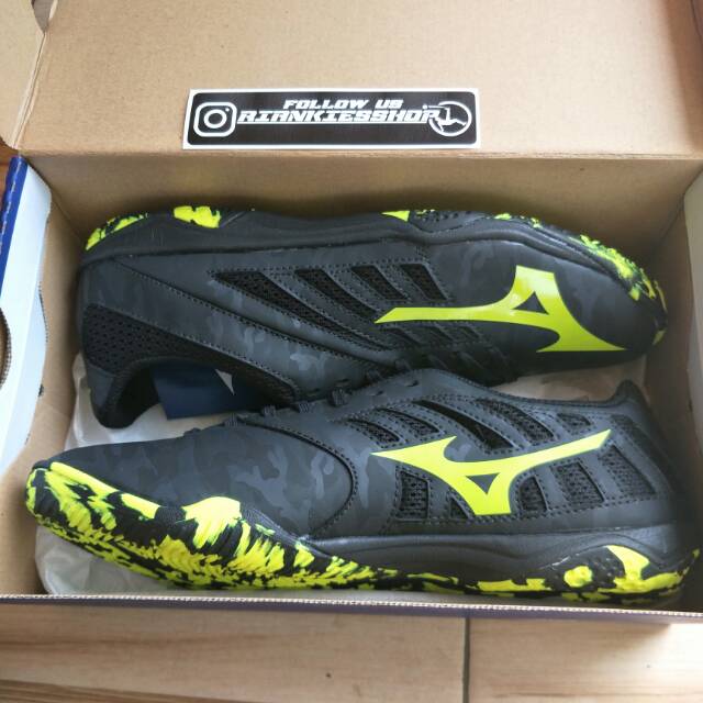 FUTSAL MIZUNO BASARA 103 SALA IN BLACK SAFETY YELLOW ORIGINAL Q1GA173145 BNIB