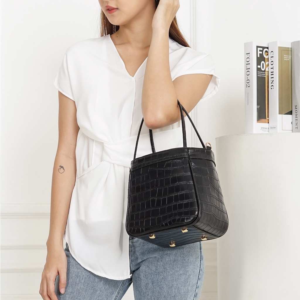 Jual Vallice - Valencia Bag in Black | Shopee Indonesia
