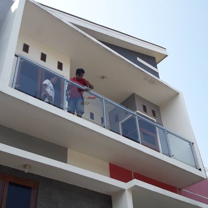 Jual pagar balkon stainless dengan kaca tempered 8mm | Shopee Indonesia