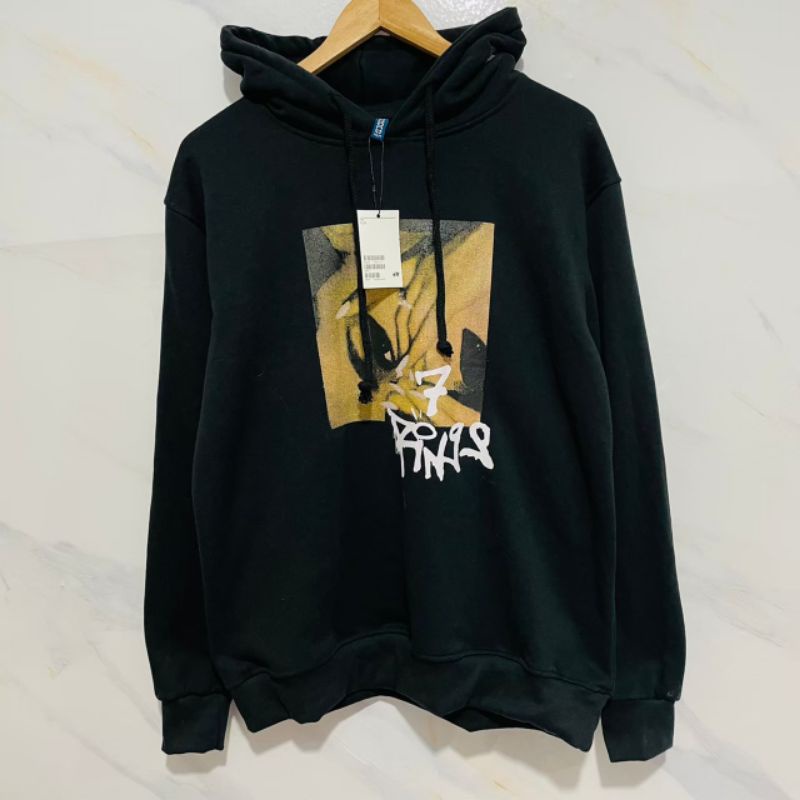 Jual HOODIE H M 7 RINGS ARIANA GRANDE Shopee Indonesia