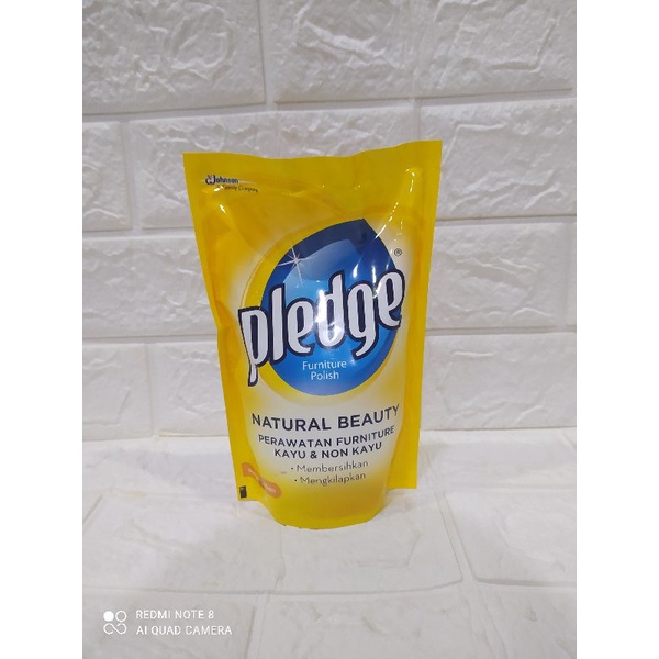 Jual Pledge Furniture Polish Merawat Meubel Dengan Silicon Lemon 450ml Shopee Indonesia