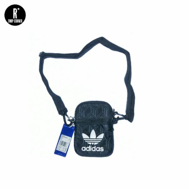 Harga sling 2025 bag adidas original