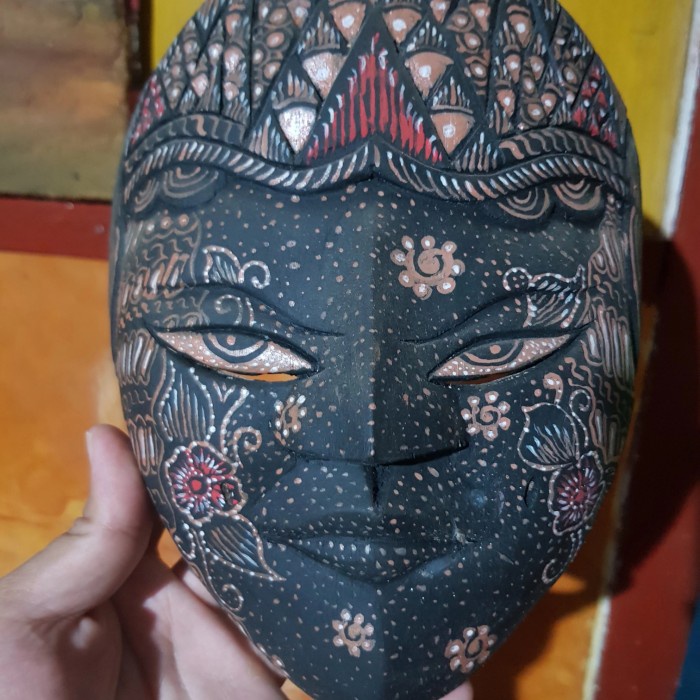 Jual Topeng Dinding Batik Kayu Pule - Greenstopshop | Shopee Indonesia