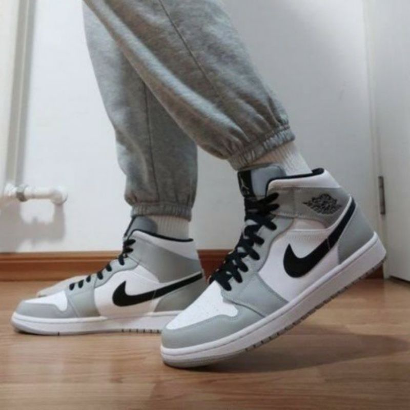 Jual SEPATU JORDAN ABU HIGH LOW//SEPATU SNEAKERS PRIA WANITA//SEPATU