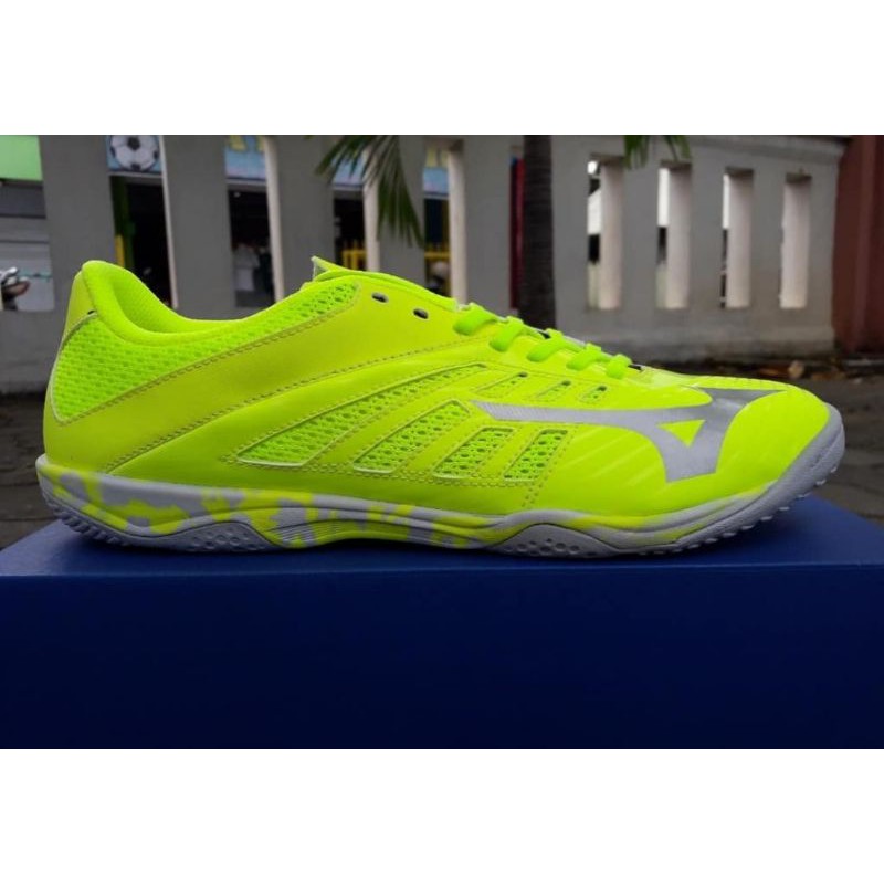 Mizuno basara outlet 103 sala