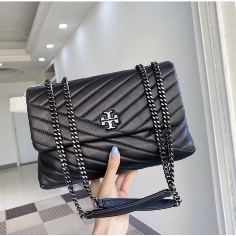 Jual Tory Burch Kira Chevron Mini Bag Black di Seller voila.id - Koran  Lama Selatan, Kota Jakarta Selatan