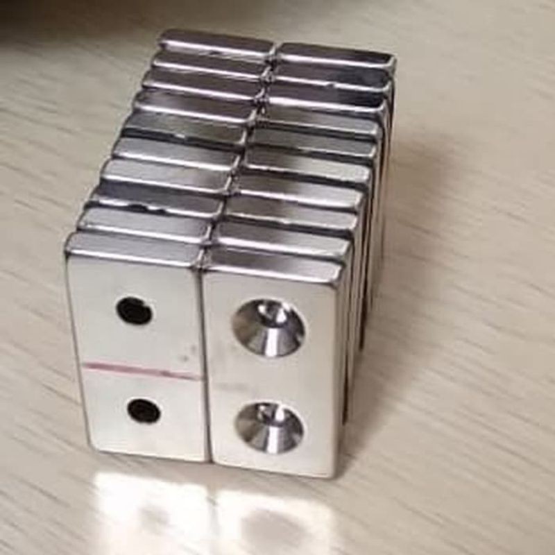 247835_8