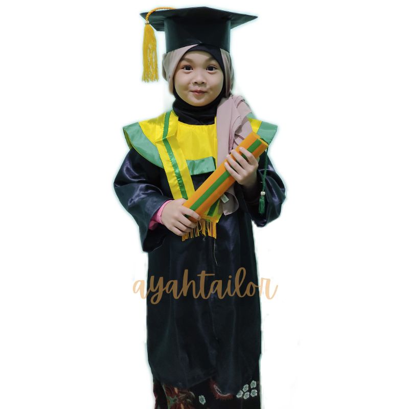 Jual Baju Toga Anak Tk Jubah Wisuda Tk Plus Tabung Wisuda Shopee