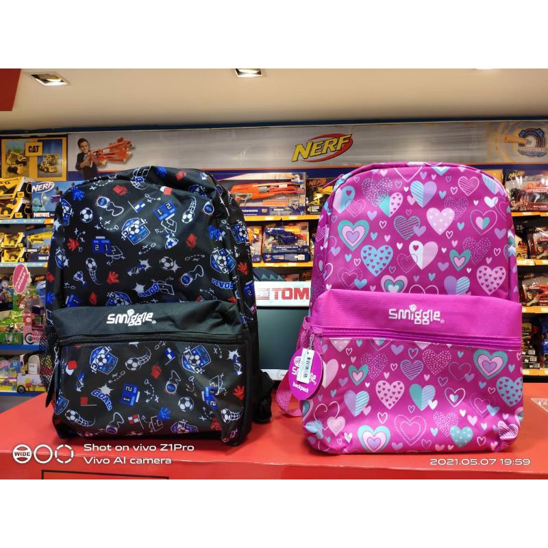 Smiggle giggle backpack hot sale