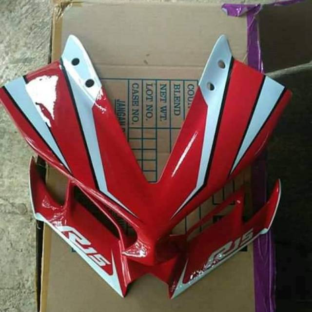 r15 v2 headlight cover