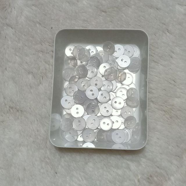 Jual Kancing kemeja 2 lubang | Shopee Indonesia