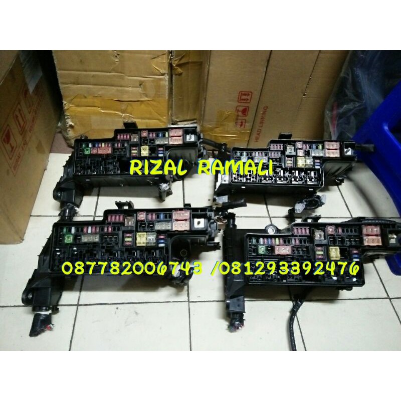 Jual boxsikring boksekring fuse box innova reborn-fortuner-hilux ...