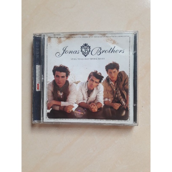 Jual JONAS BROTHERS ALBUM LINES, VINES AND TRYING TIMES Shopee Indonesia