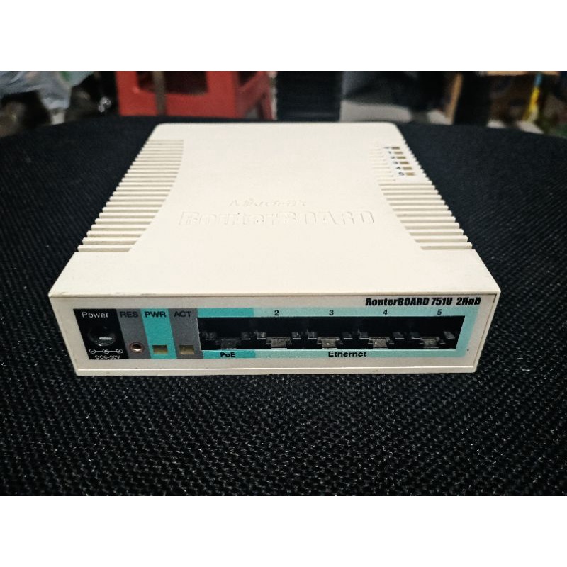 Jual Mikrotik RB751U-2HnD ( Free Setting Hotspot Voucher ) | Shopee ...