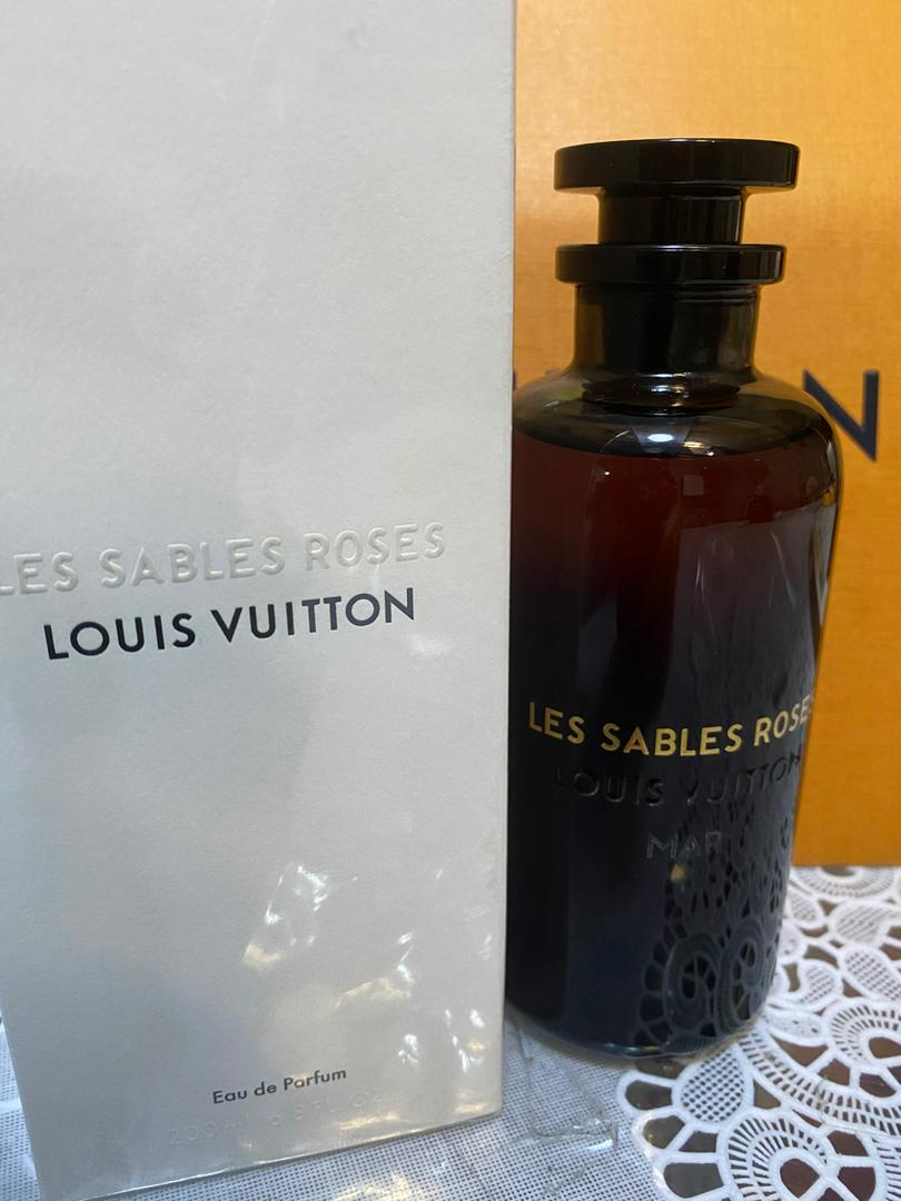 Cinta dalam Sebotol Parfum Louis Vuitton : The Editors Club