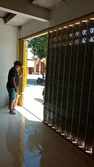 Jual Folding Gate Besi Slat Daun 0.3mm / Pintu Warung / Pintu Ruko ...