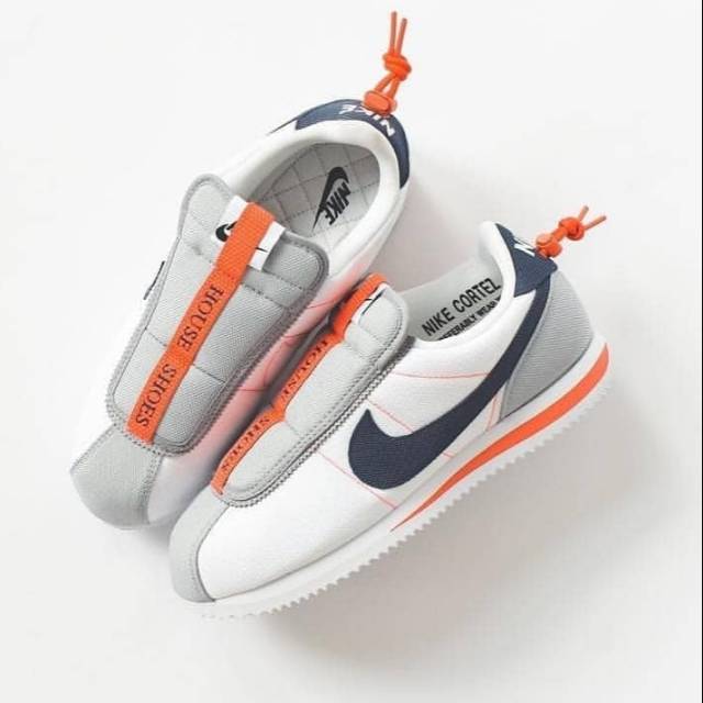 kendrick lamar slip on cortez