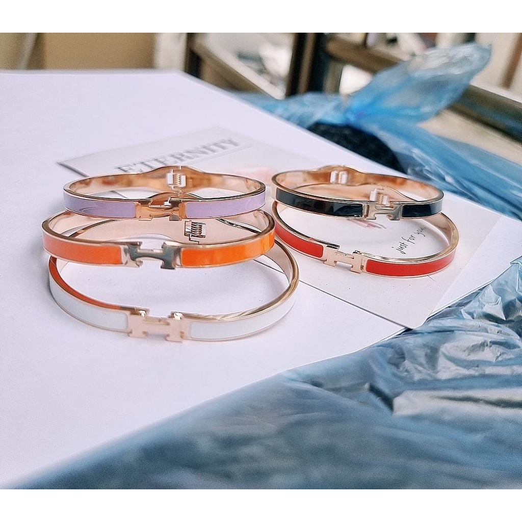 HERMES （エルメス）ブラウン編み込みブレスレット Hermès Bracelets for Women | Hermès USA