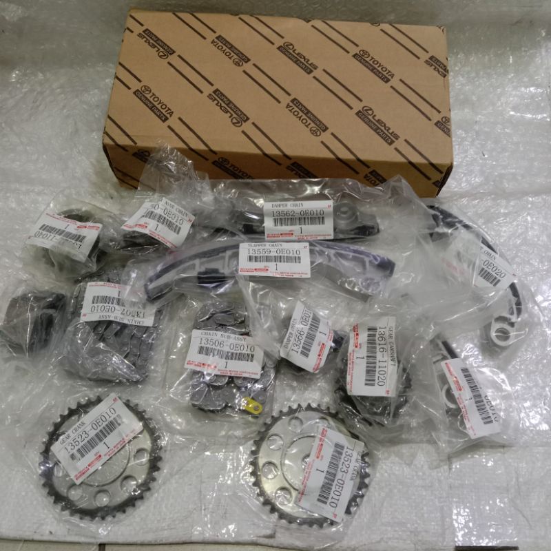 Jual Rantai Set/Timing Chain Kit Toyota Hilux Revo, Innova Reborn ...