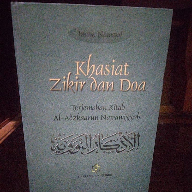 Jual khasiat dzikir dan doa terjemahan kitab al-adzkar an-nawawiyah ...