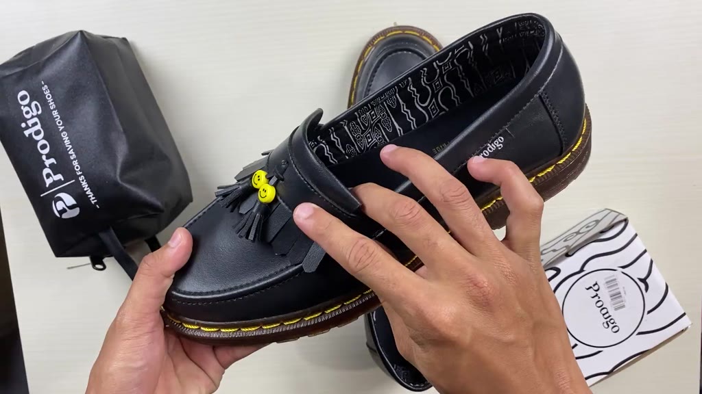 Jual Prodigo * Sepatu Pria Barito Smiley | Sepatu slip on | loafer ...
