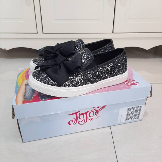 Payless sales jojo sneakers