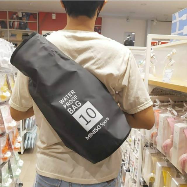 Jual Sports Water Proof Bag 10 Miniso Shopee Indonesia