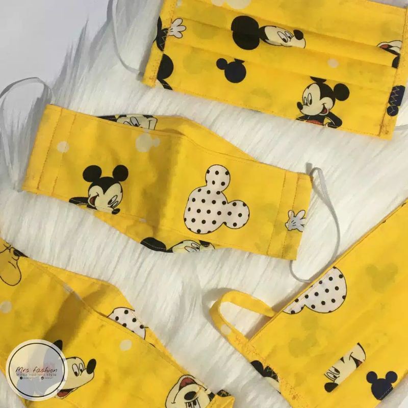 Jual Masker Kain Dua Lapis Hijab Ikat Earloop Motif Mickey Mouse Kuning