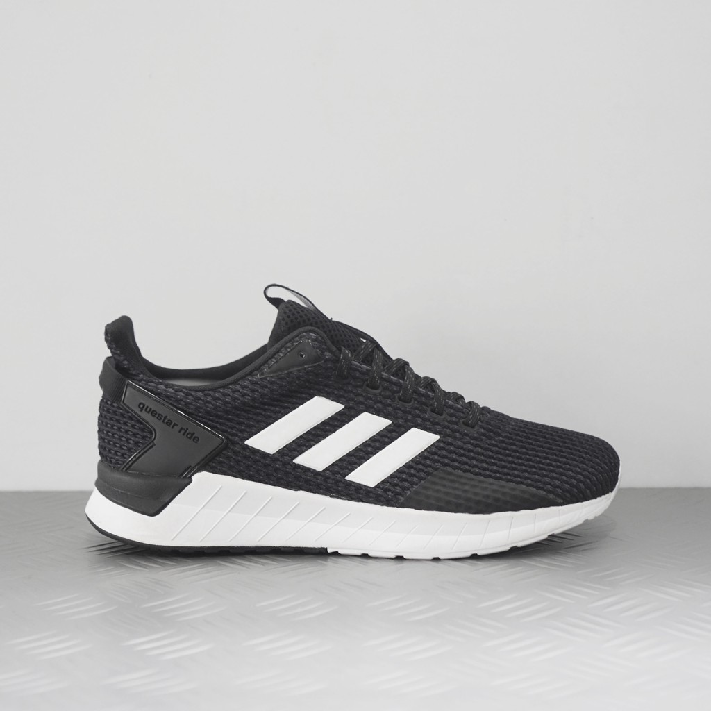 Jual ADIDAS QUESTAR RIDE BLACK WHITE F34983 ORIGINAL Shopee Indonesia