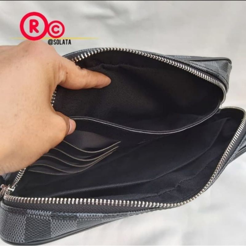 Jual Handbag Kulit asli Pria Wanita - Clutch louis Vuitton Pria wanita - -  Kota Surabaya - Tokomashel Store