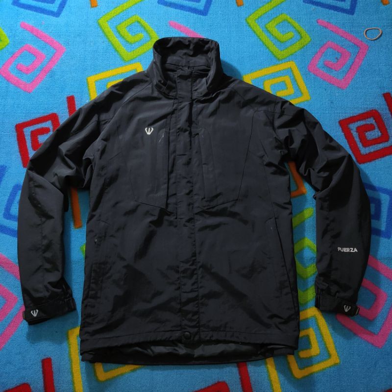 Fuerza jacket clearance