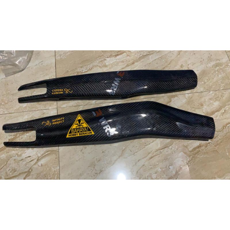 Jual Cover Swing Arm Carbon Kevlar Cover arm carbon kevlar cbr Cbr250rr ...